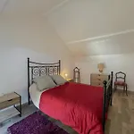 De Charme En Auvergne Avec Animaux Acceptes - Fr-1-489-595 Casa de Férias *