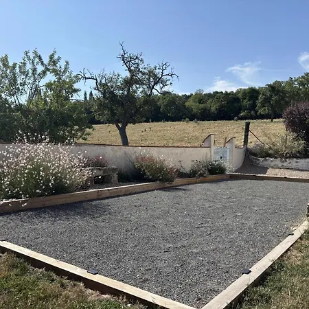 De Charme En Auvergne Avec Animaux Acceptes - Fr-1-489-595 * Valignat